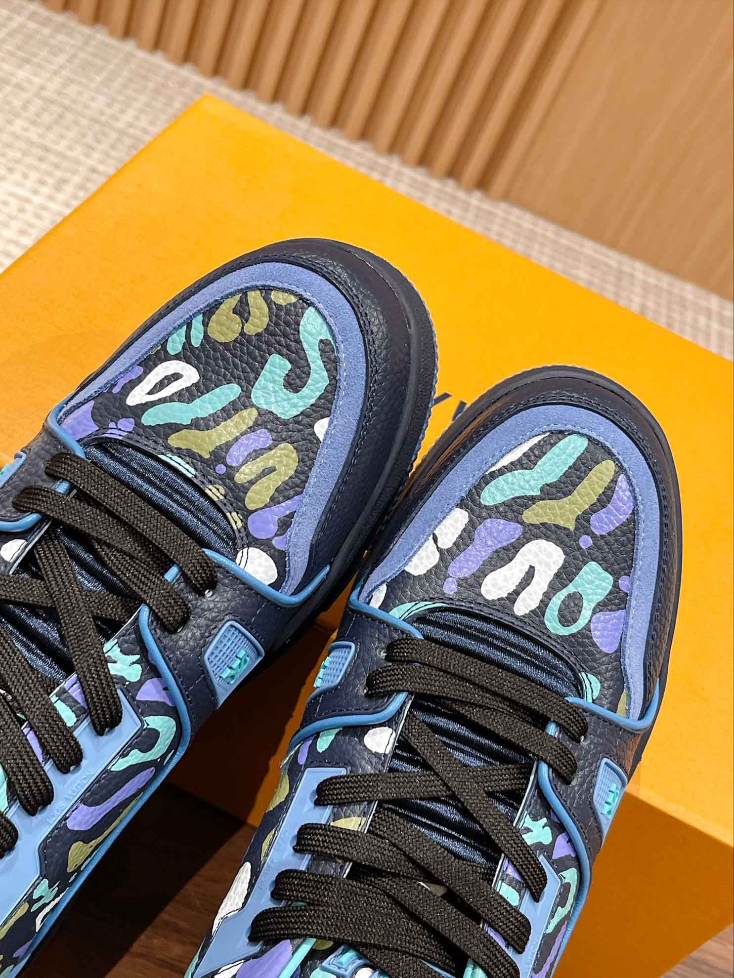 Giày Louis Vuitton Lv Trainer #54 Navy Blue Camouflage Printed Canvas