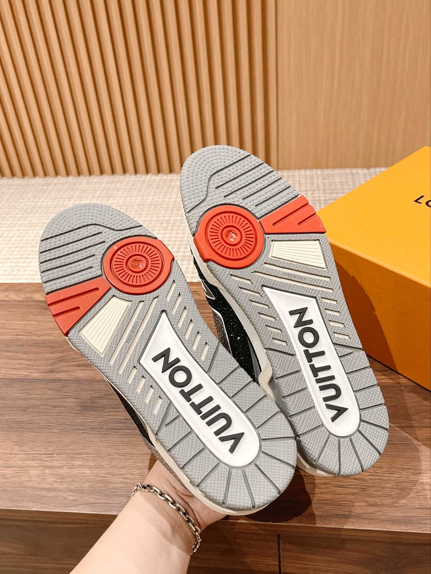 Giày Louis Vuitton Lv Trainer #54 Signature Black Grey Crystal