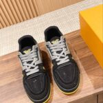 Giày Louis Vuitton Lv Trainer #54 Signature Yellow Black Crystal