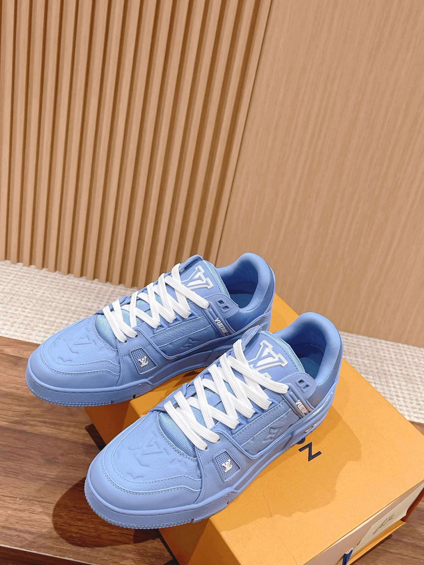 Giày Louis Vuitton LV Trainer Blue Leather Monogram Best Quality