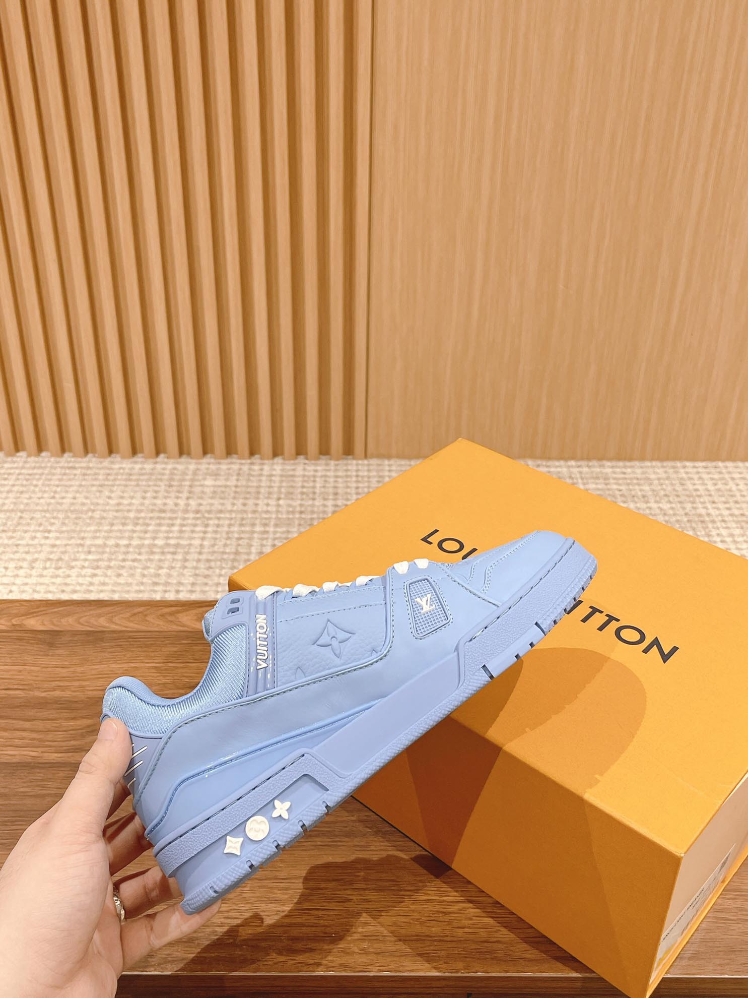 Giày Louis Vuitton LV Trainer Blue Leather Monogram Best Quality