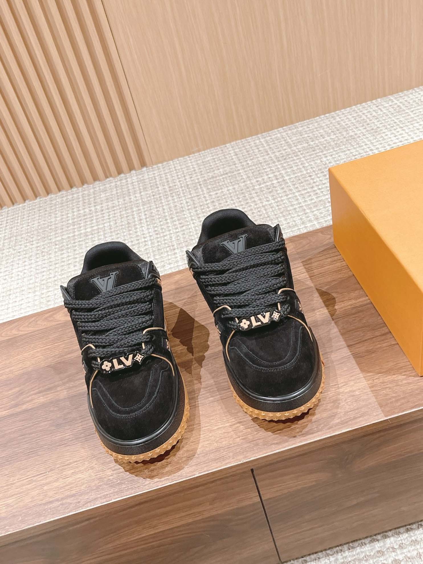 Giày Louis Vuitton Lv Trainer Maxi Black Brown Suede Best Quality