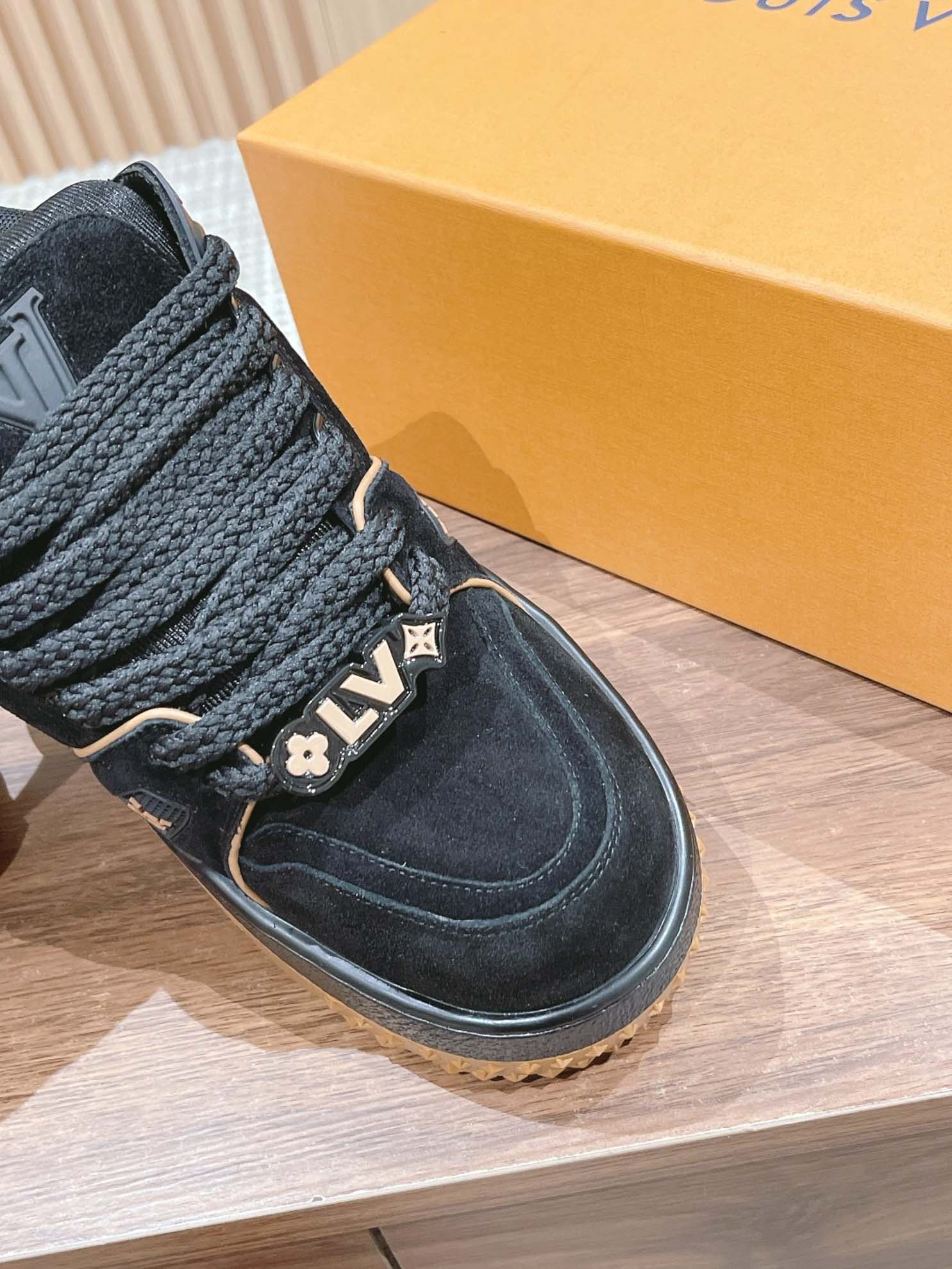 Giày Louis Vuitton Lv Trainer Maxi Black Brown Suede Best Quality