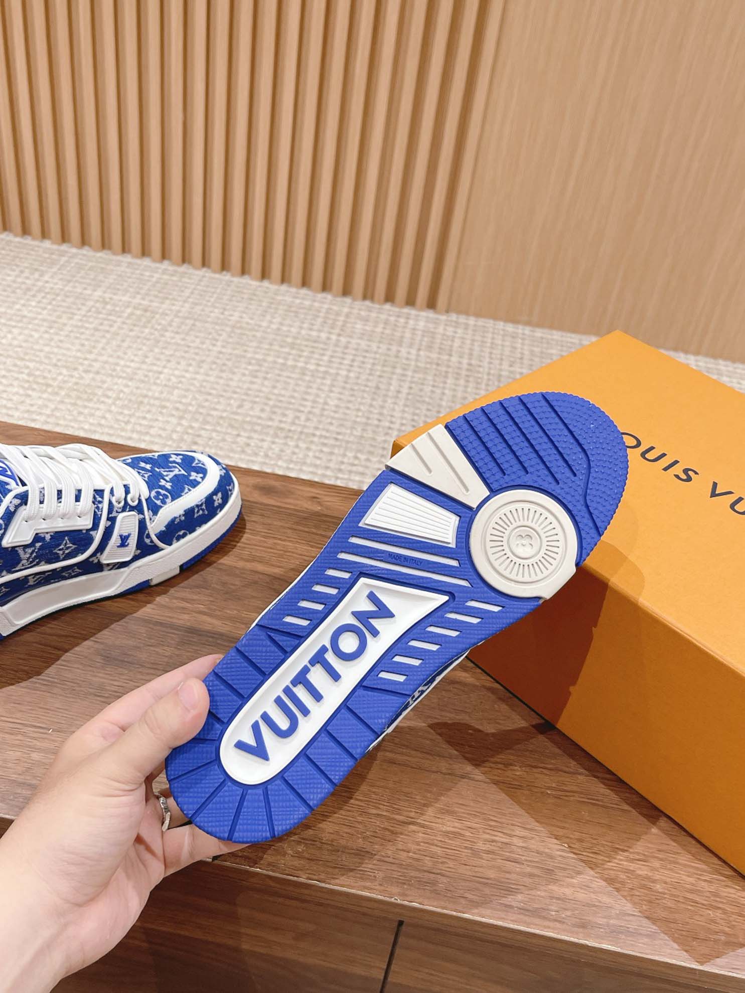 Giày Louis Vuitton LV Trainer Monogram Blue Fabric Best Quality