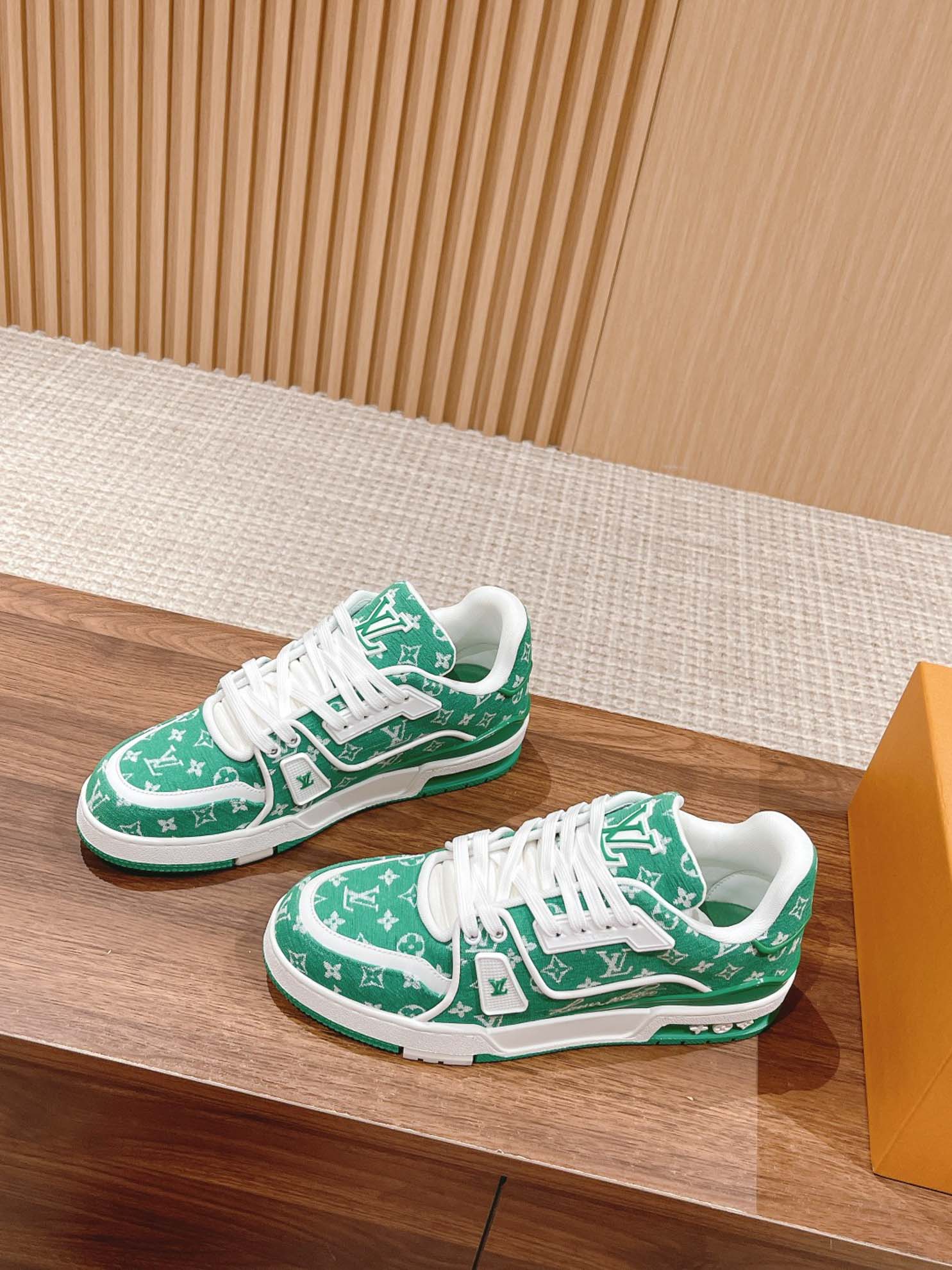 Giày Louis Vuitton LV Trainer Monogram Green Fabric Best Quality