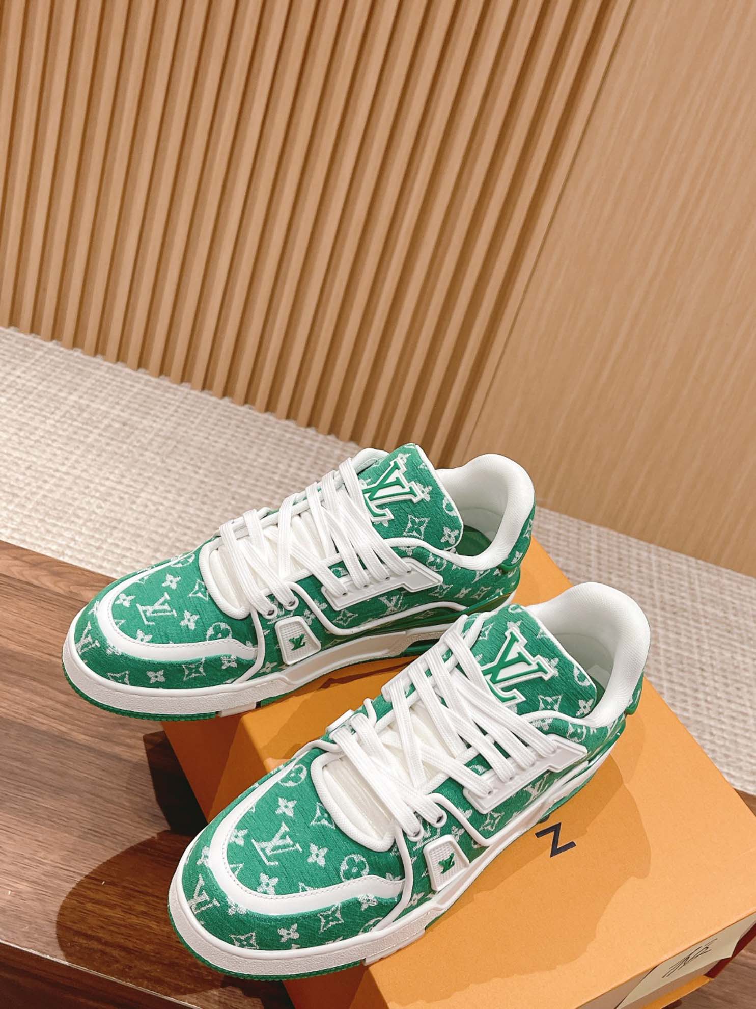 Giày Louis Vuitton LV Trainer Monogram Green Fabric Best Quality