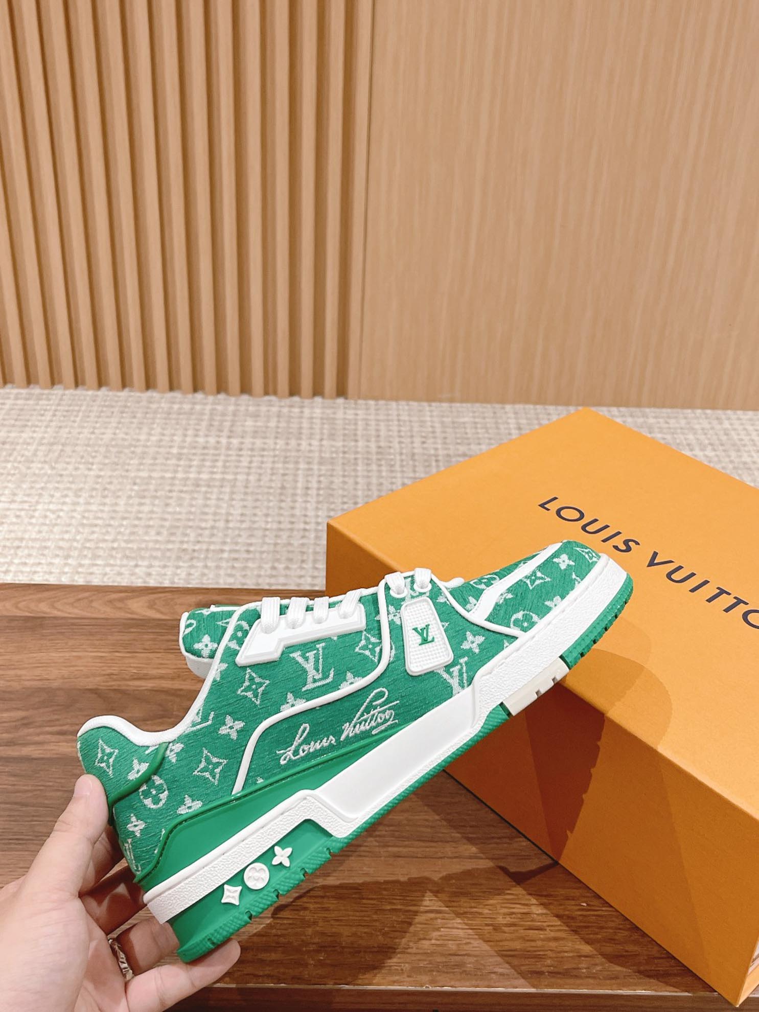 Giày Louis Vuitton LV Trainer Monogram Green Fabric Best Quality