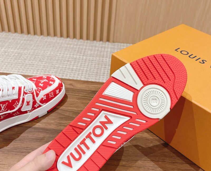 Giày Louis Vuitton LV Trainer Monogram Red Fabric Best Quality