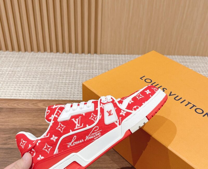 Giày Louis Vuitton LV Trainer Monogram Red Fabric Best Quality