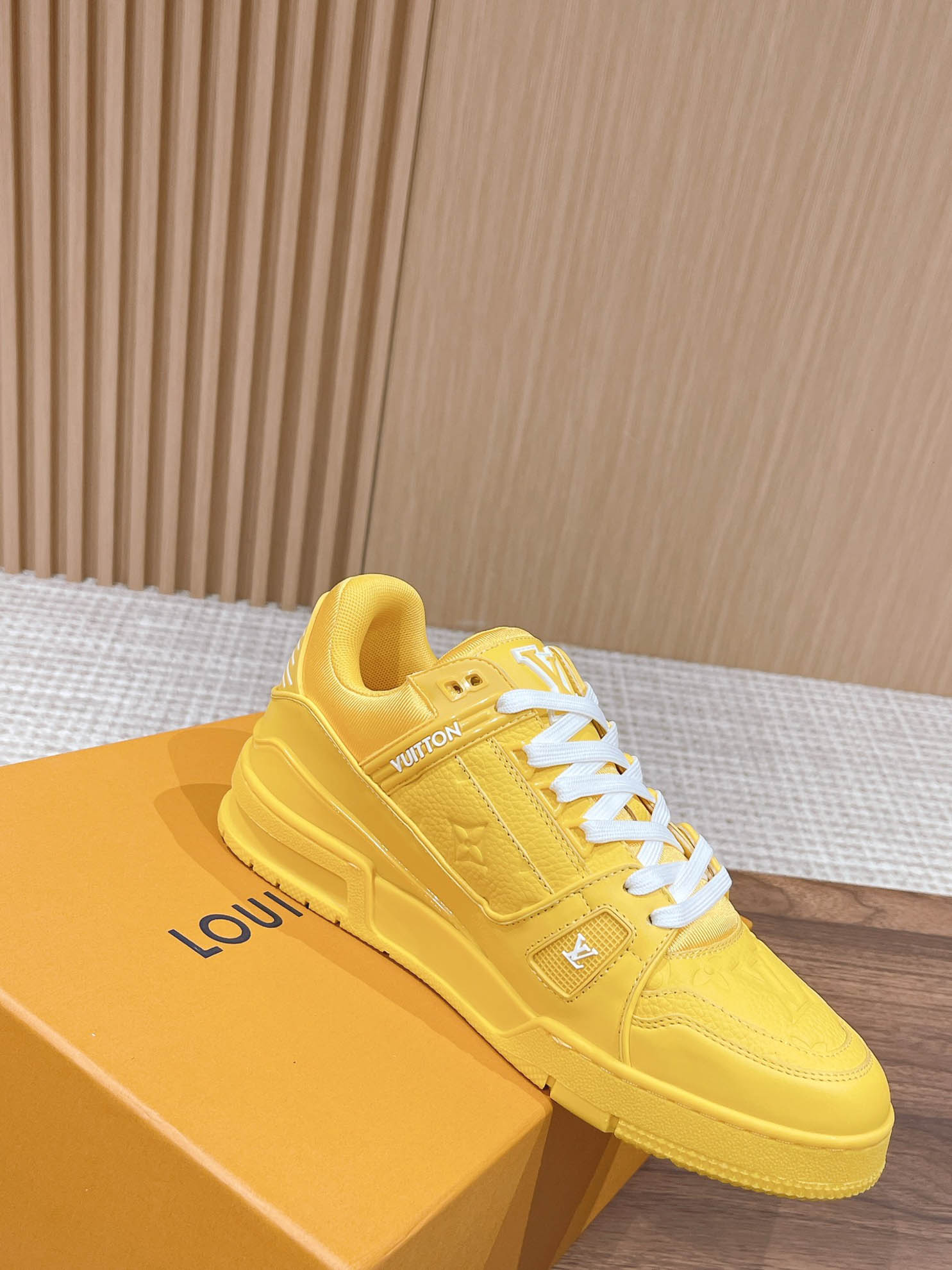Giày Louis Vuitton LV Trainer Yellow Leather Monogram Best Quality
