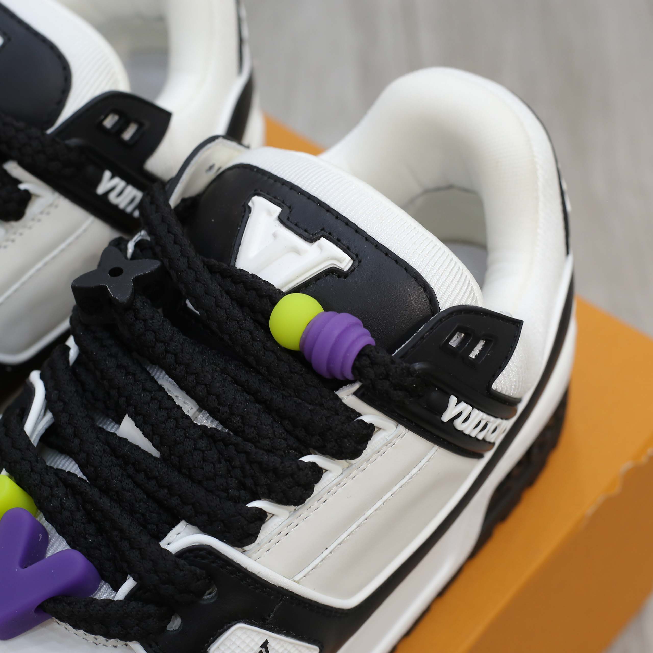 Giày Louis Vuitton Trainer Maxi Black Best Quality