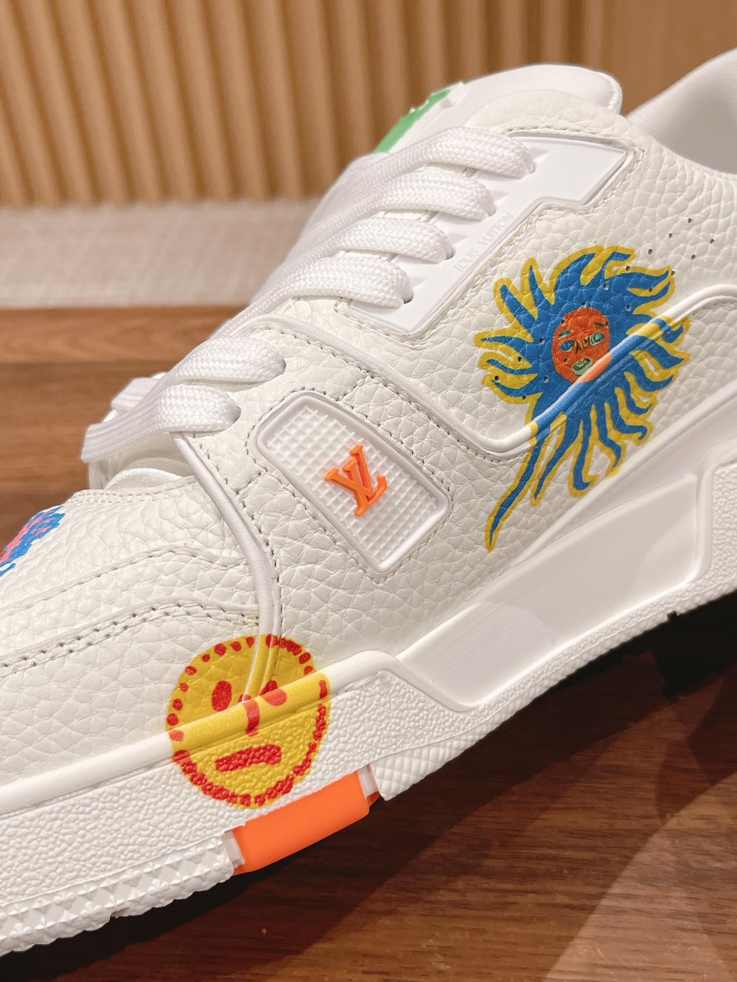 Giày Louis Vuitton x Yayoi Kusama Trainer White Print Best Quality