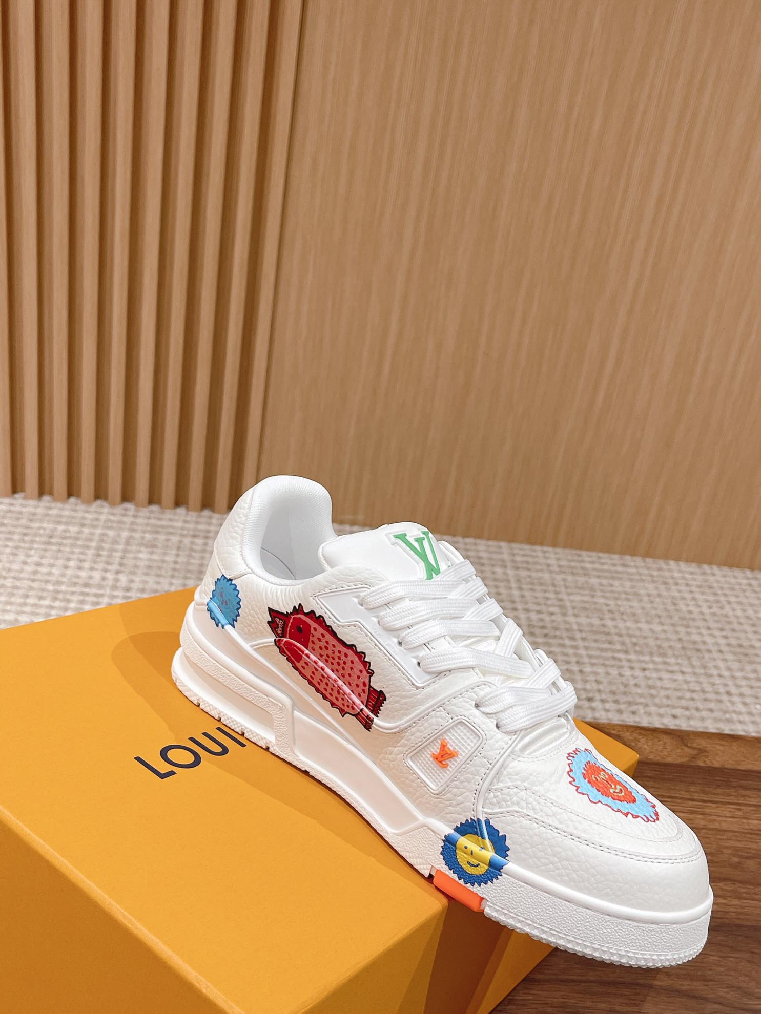 Giày Louis Vuitton x Yayoi Kusama Trainer White Print Best Quality