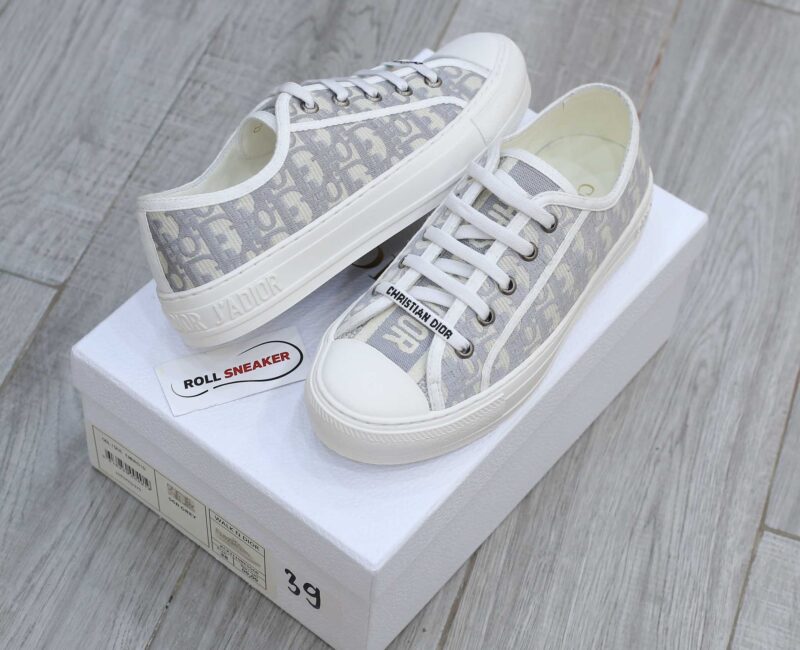 Giày WALK’N’DIOR SNEAKER Gray Stone Dior Oblique Embroidered Cotton