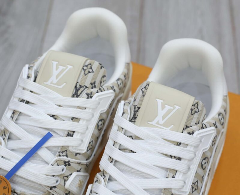 Louis Vuitton Lv Trainer #54 Monogram Sọc Beige Best Quality