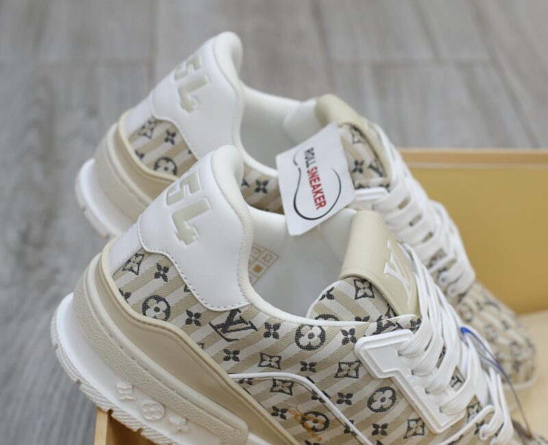 Louis Vuitton Lv Trainer #54 Monogram Sọc Beige Best Quality