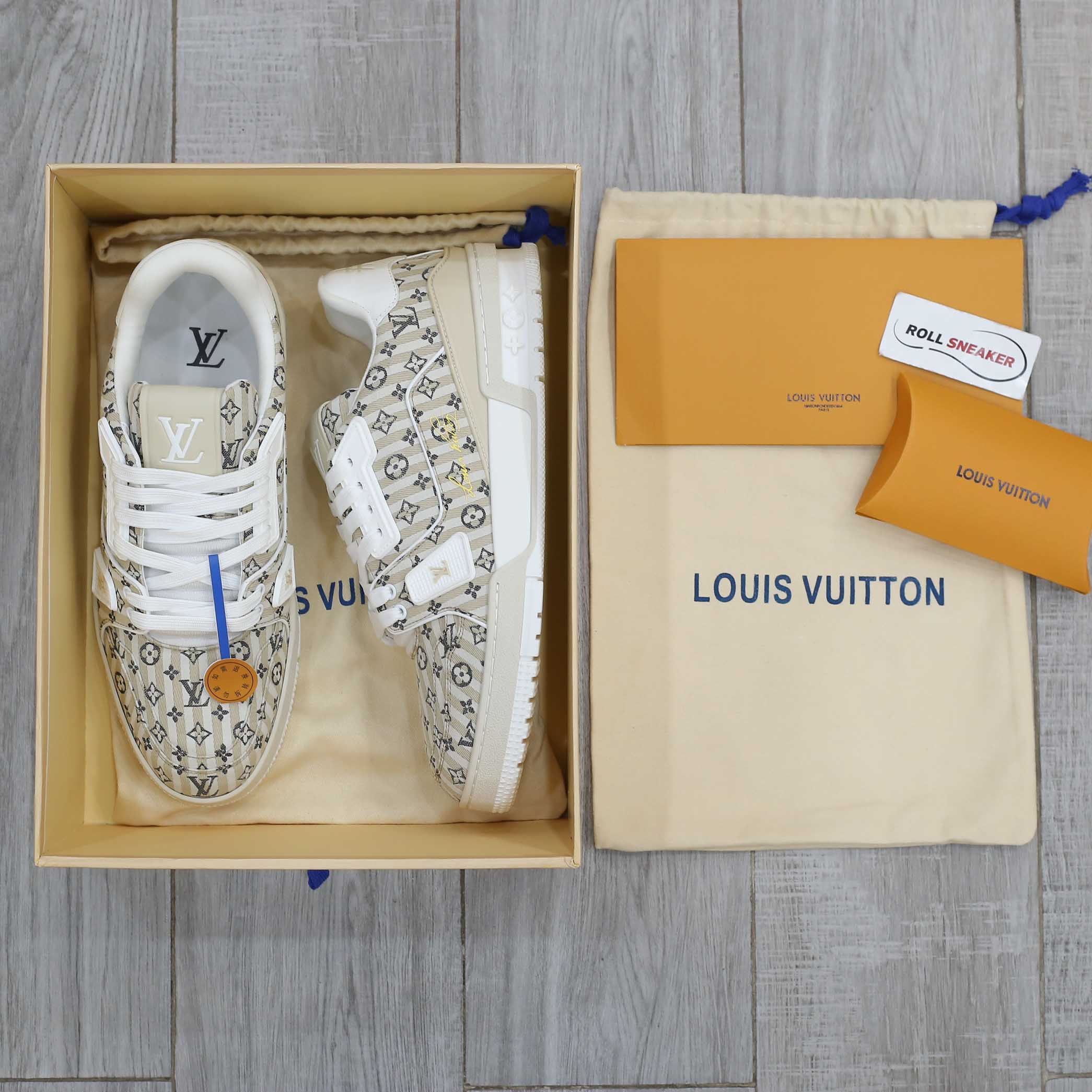 Louis Vuitton Lv Trainer #54 Monogram Sọc Beige Best Quality