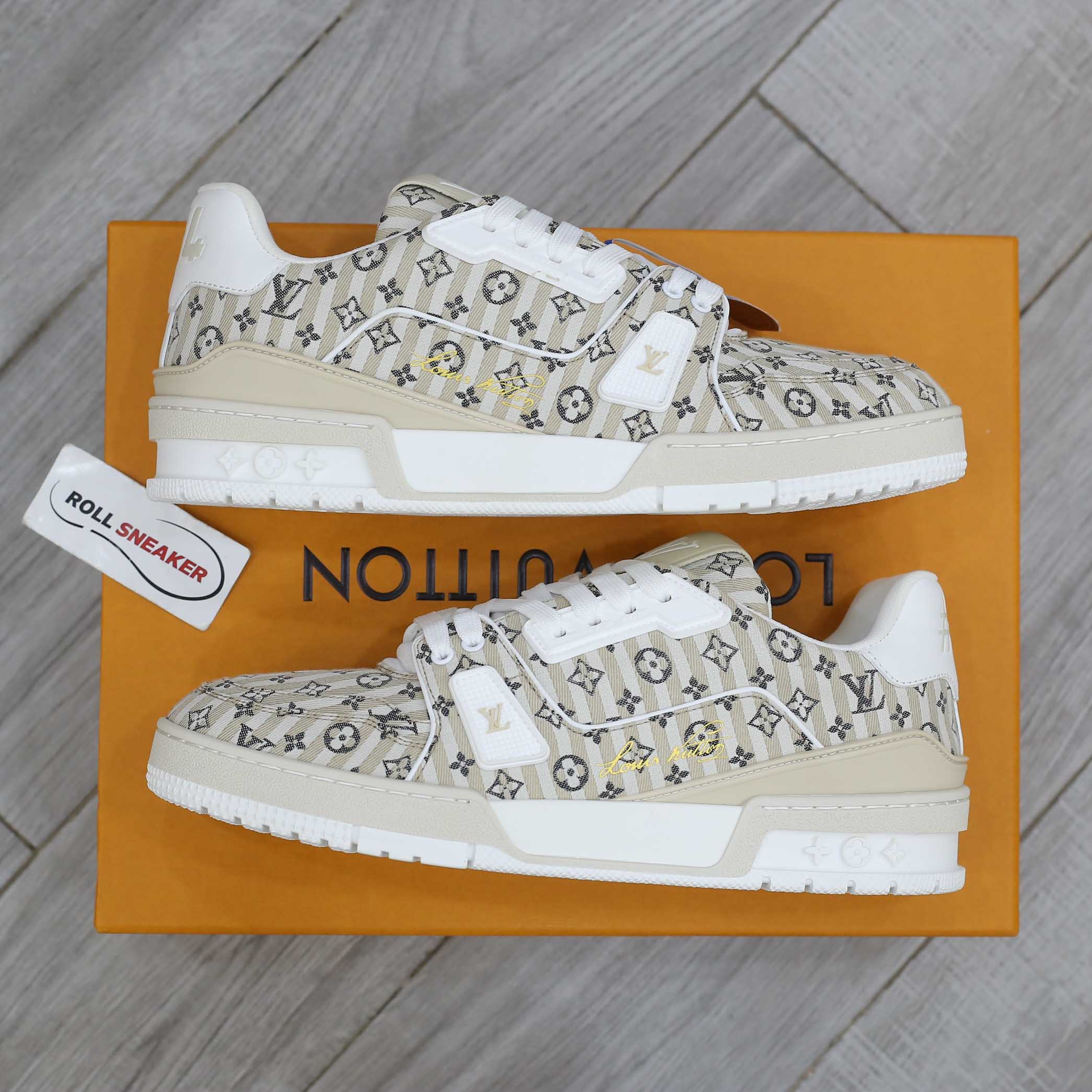 Louis Vuitton Lv Trainer #54 Monogram Sọc Beige Best Quality