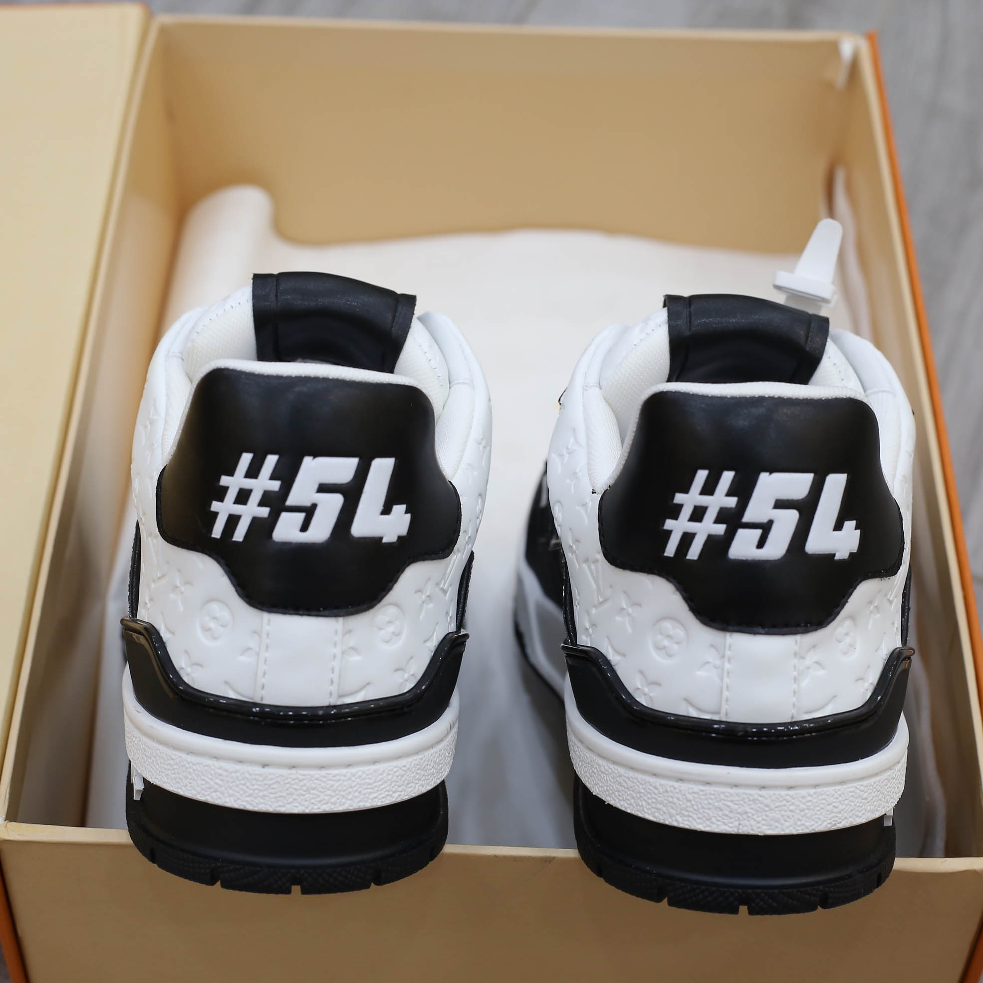 Louis Vuitton Lv Trainer #54 Signature Black White