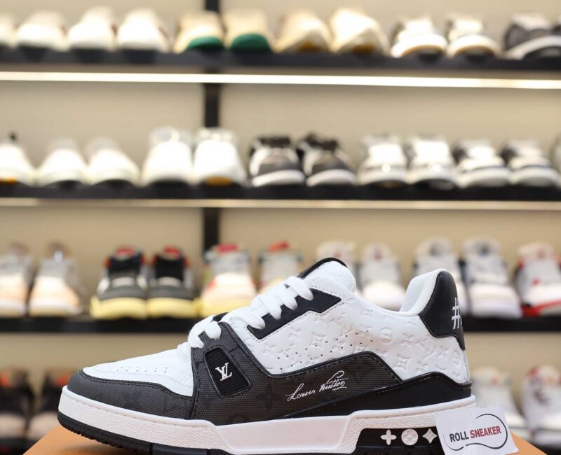 Louis Vuitton Lv Trainer #54 Signature Black White