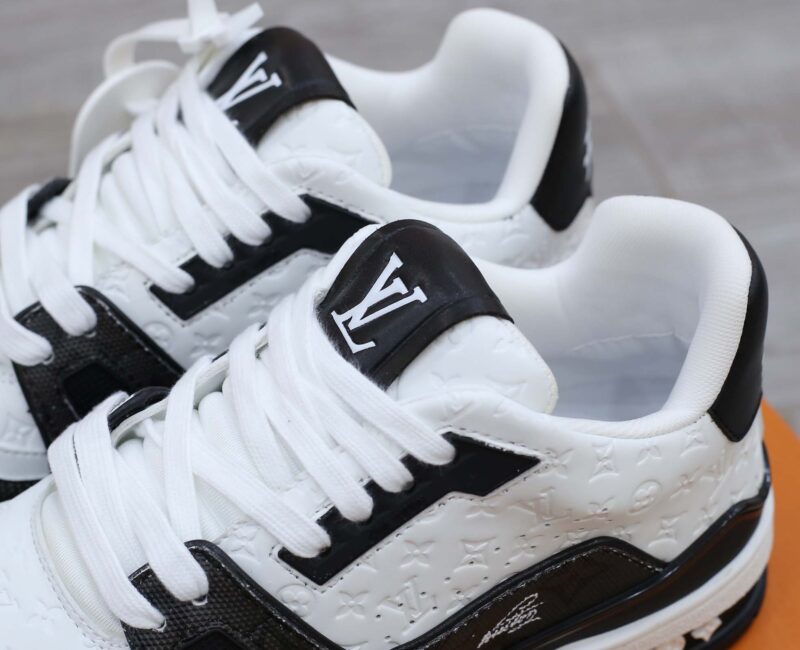 Louis Vuitton Lv Trainer #54 Signature Black White
