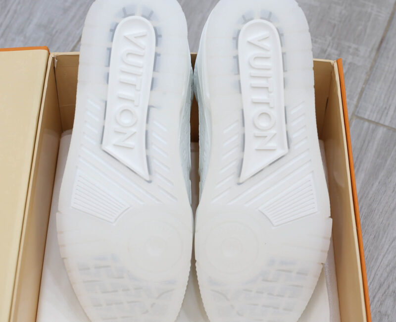 Louis Vuitton Lv Trainer #54 Signature Full White Monogram Dập Chìm