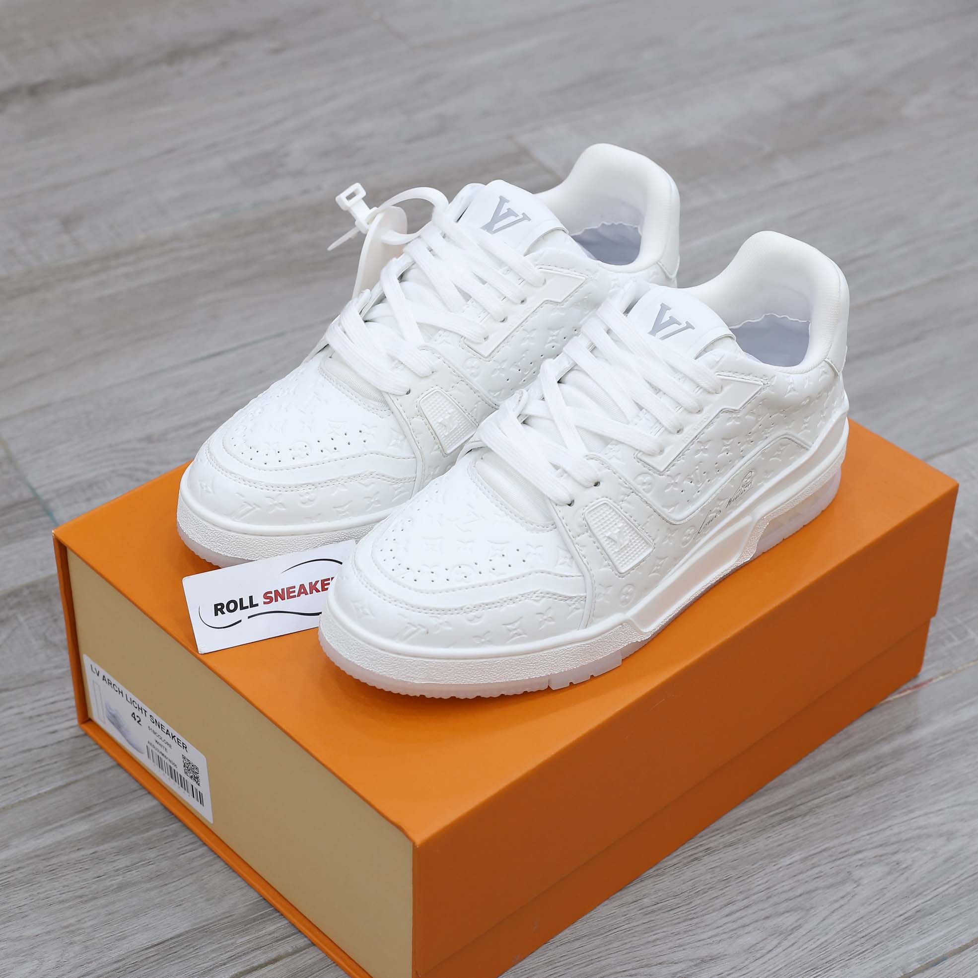 Louis Vuitton Lv Trainer #54 Signature Full White Monogram Dập Chìm