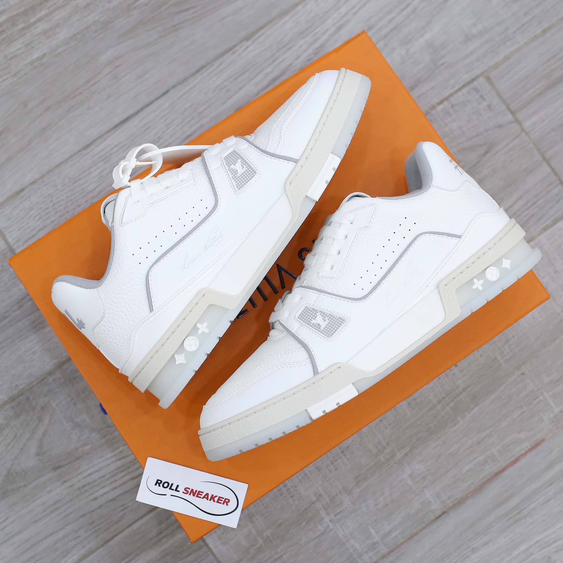 Louis Vuitton Lv Trainer #54 Signature White