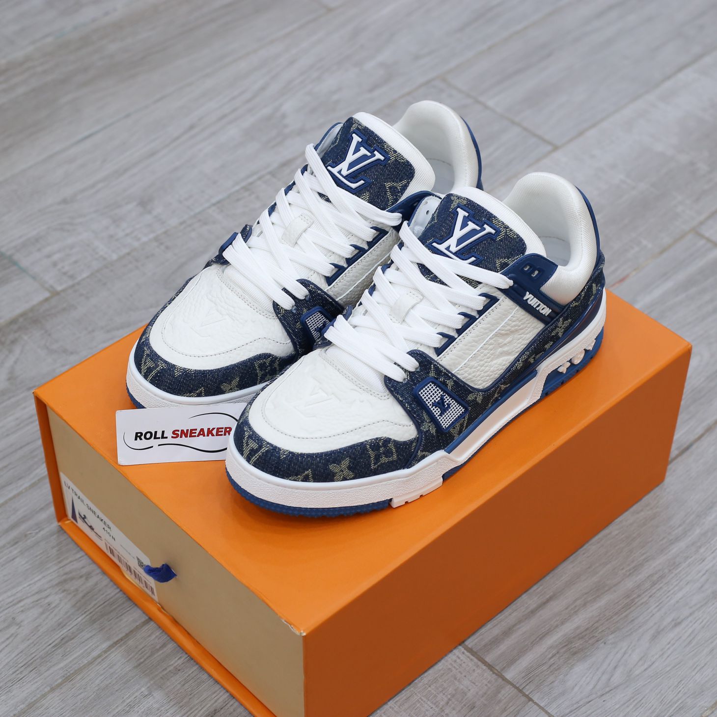 Louis Vuitton LV Trainer Monogram Denim White Blue Like Auth