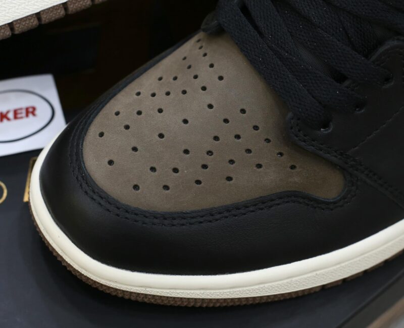 Nike Air Jordan 1 Retro High OG ‘Palomino