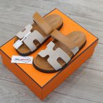 Dép Hermes Chypre Prunoir Natural Canvas Best Quality