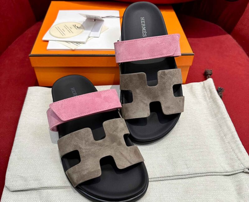 Dép Hermes Chypre Sandal Black Pink Suede