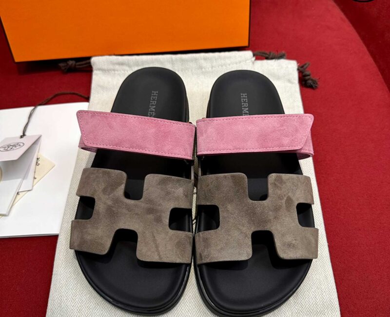 Dép Hermes Chypre Sandal Black Pink Suede