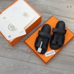 Dép Hermes Chypre Sandal Full Đen Da Trơn Best Quality