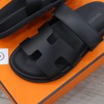 Dép Hermes Chypre Sandal Full Đen Da Trơn Best Quality