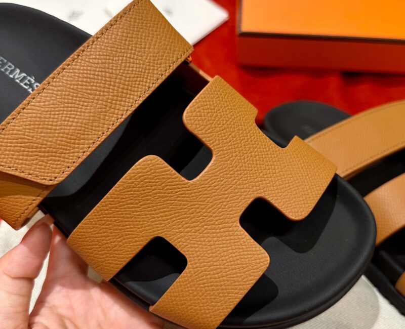 Dép Hermes Chypre Sandal Natural Black Epsom Leather Best Quality