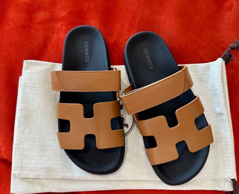 Dép Hermes Chypre Sandal Natural Black Smooth Calfskin Leather Best Quality