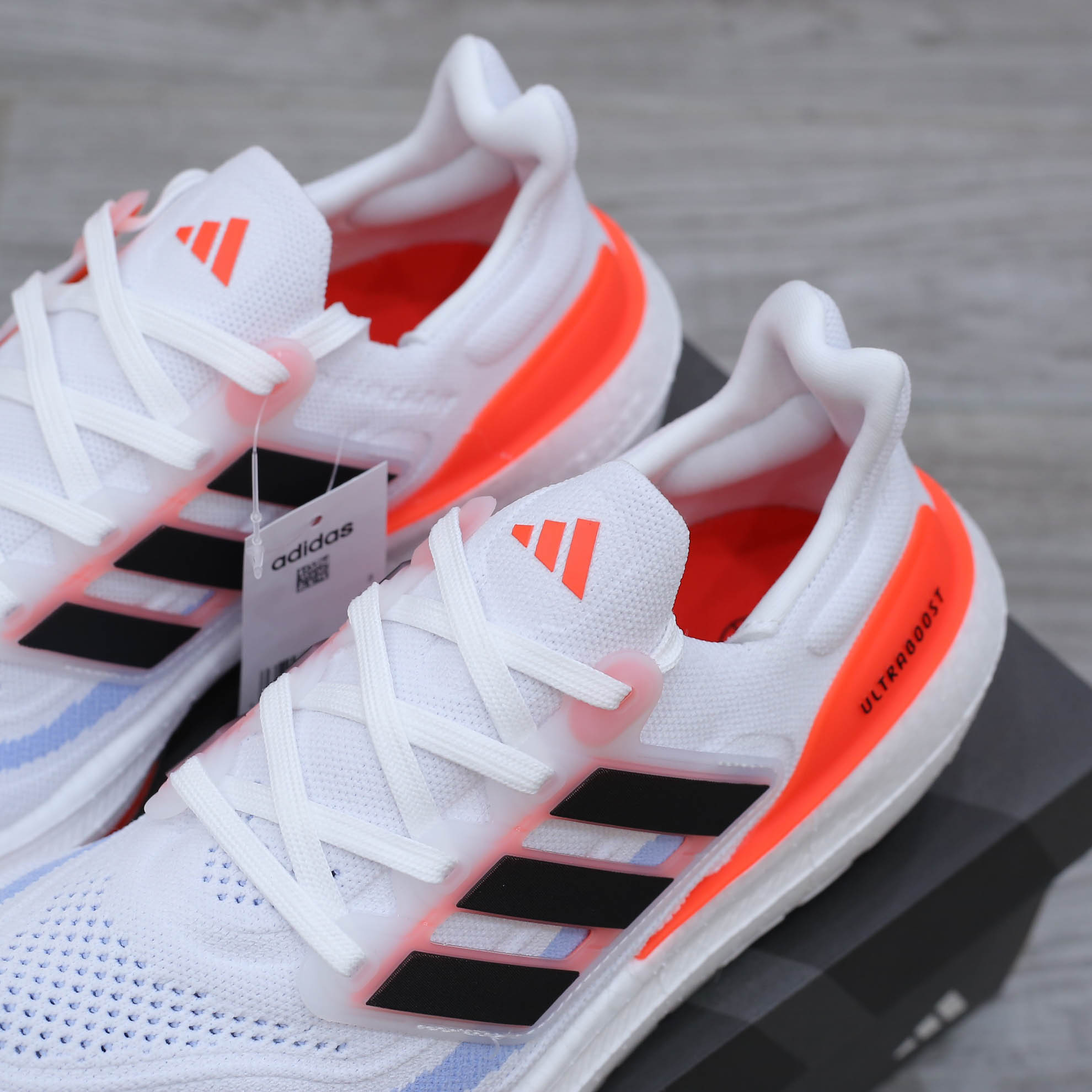 Giày Adidas Wmns UltraBoost 23 Light 'White Solar Red' Like Auth