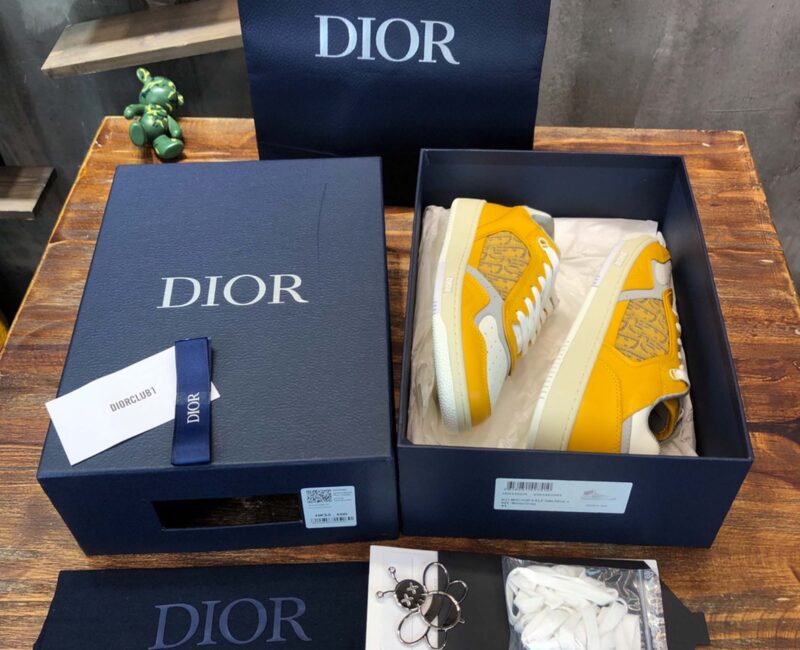 Giày Dior B27 Gold Tone Dior Oblique Jacquard Like Auth