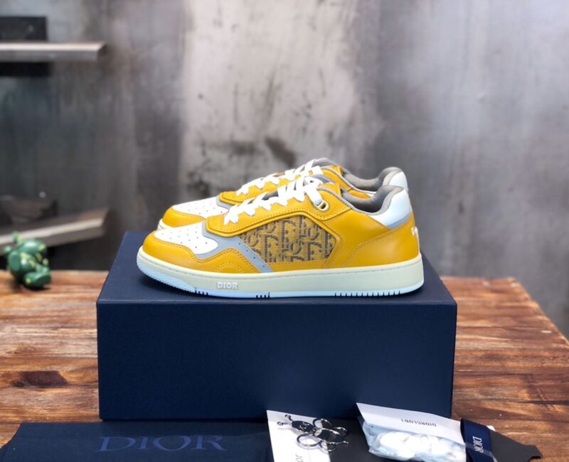 Giày Dior B27 Gold Tone Dior Oblique Jacquard Like Auth