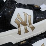 Giày MLB Chunky Liner Mid Lux New York Yankees Black Like Auth