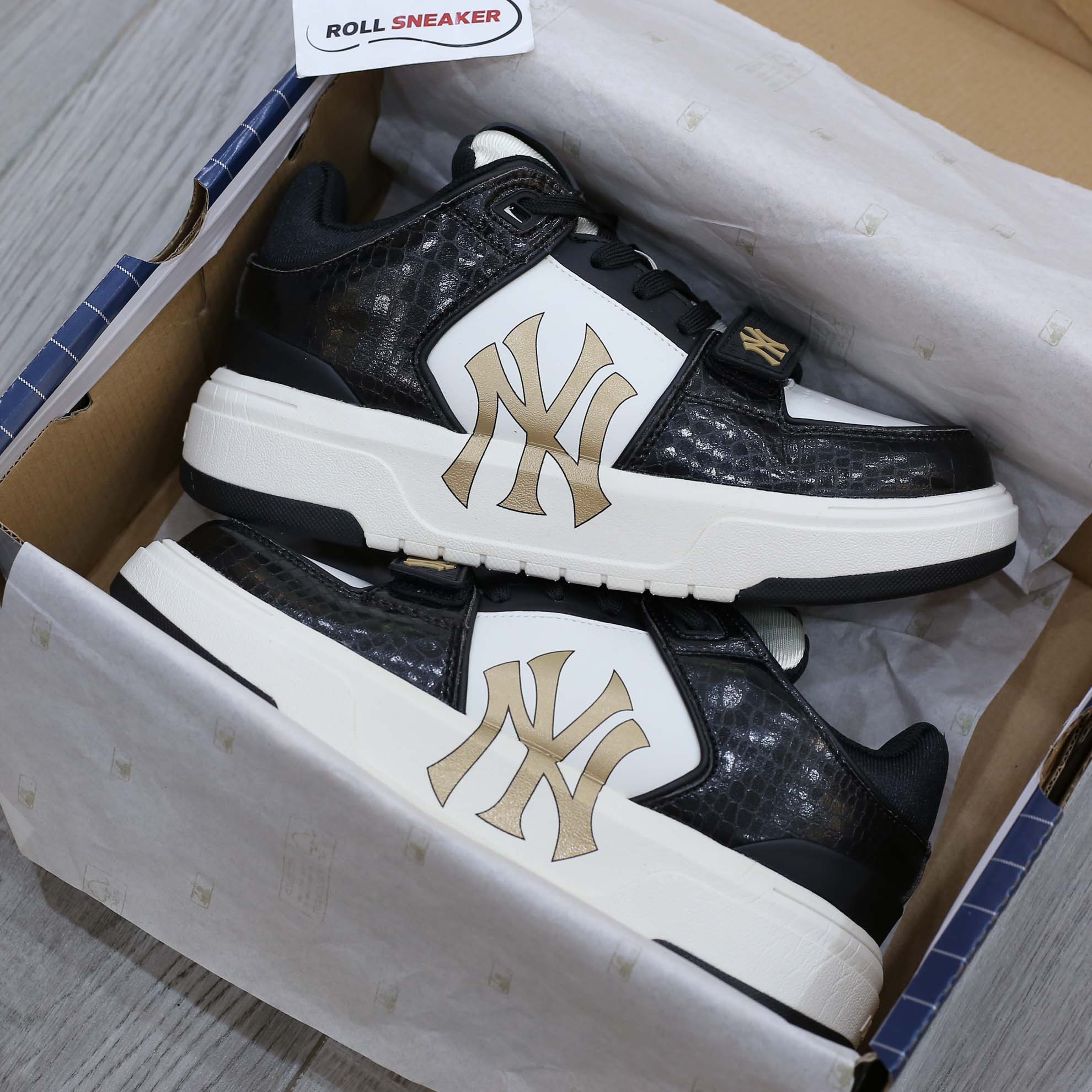 Giày MLB Chunky Liner Mid Lux New York Yankees Black Like Auth