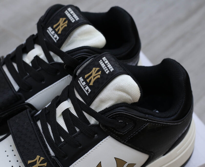 Giày MLB Chunky Liner Mid Lux New York Yankees Black Like Auth