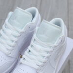 Nike Air Jordan 1 Low Triple White Like Auth