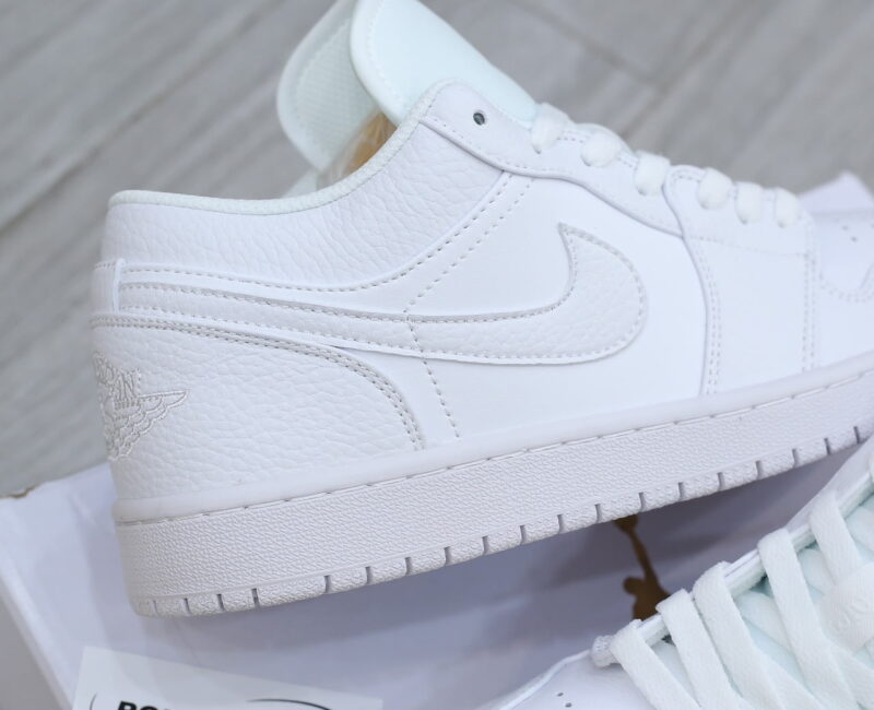 Nike Air Jordan 1 Low Triple White Like Auth