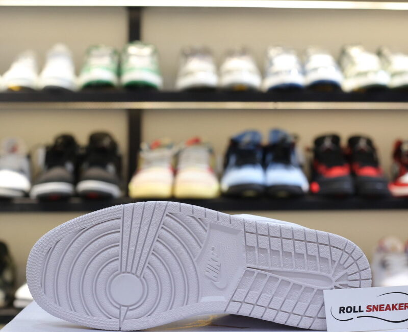 Nike Air Jordan 1 Low Triple White Like Auth