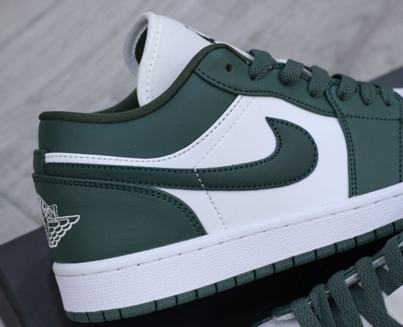 Air Jordan 1 Low ‘Galactic Jade’