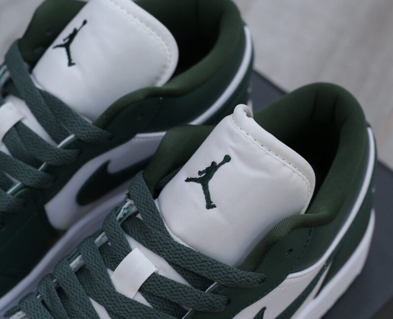 Air Jordan 1 Low ‘Galactic Jade’