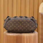 BaLo LV Christopher MM Monogram Eclipse Canvas Nâu