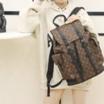 BaLo LV Christopher MM Monogram Eclipse Canvas Nâu